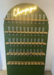 Location d'un mur à champagne pour votre mariage